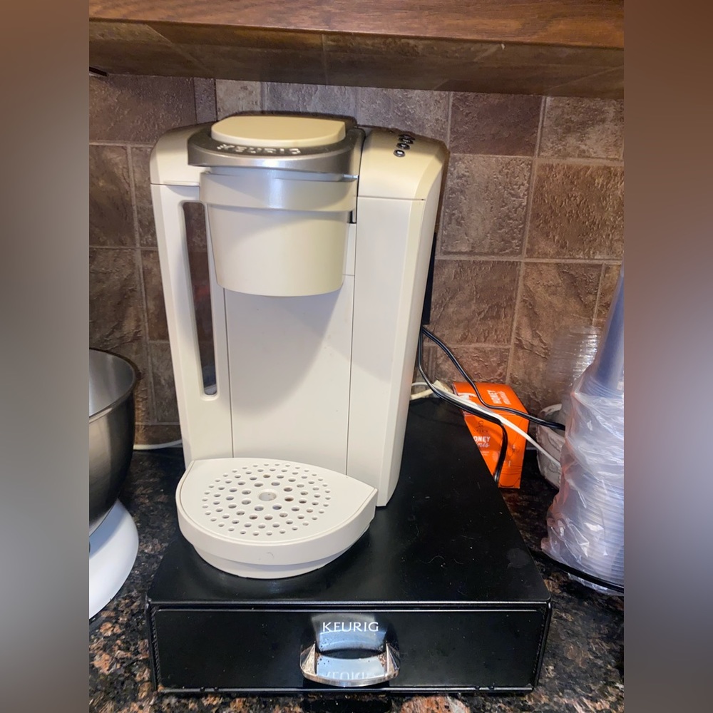 Keurig & K-Cup Holder!